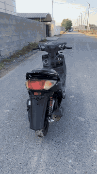 سلام عليكم سكنس فحل كابريتر للبيع دراجه مكفول تعال وشوف نضافه كشره ختم اصلي تايرات مكينه خير من الله كلجات كله كامله قبق دشبول موجود بس اني فاكه *********** واتساب وخاص فقط
