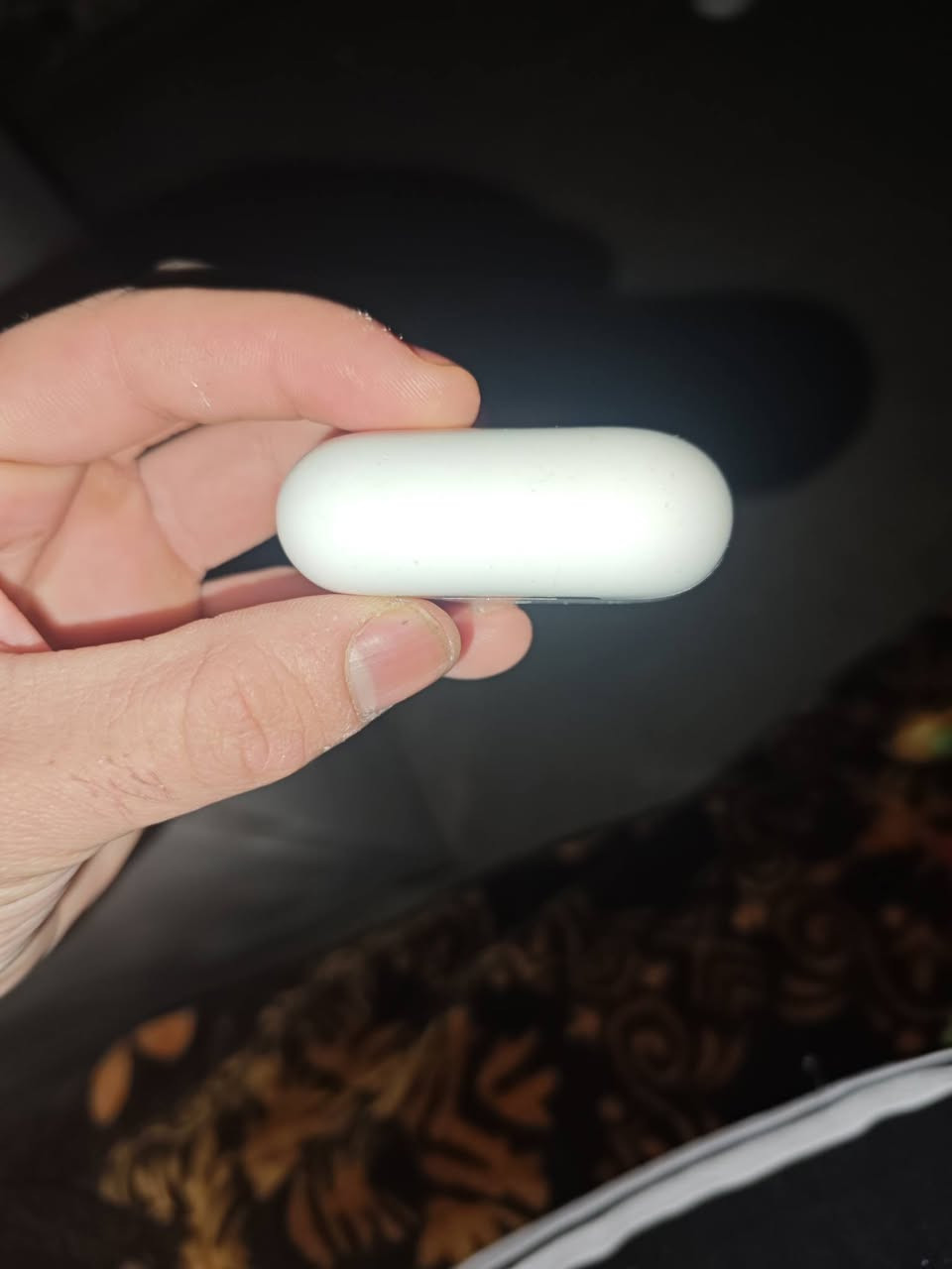 للبيع قطع غيار أصلية لسماعة أبل ايربودز برو الجيل الأول (موديل 2019):
✅ الفردة اليمين (Right Side): نظيفة جداً، صوتها نقي، والبطارية ممتازة وتكفي لساعات.
✅ علبة الشحن (Charging Case): أصلية، تدعم الشحن السلكي واللاسلكي، وبحالة فنية ممتازة.
المواصفات:
الموديل: AirPods Pro 1st Gen (2019).
الحالة: مستعملة بنظافة عالية، شغالة تماماً وبدون أي مشاكل تقنية.
سبب البيع: فقدان الفردة اليسار (اليسرى).
السعر: [ 120,000 دينار] (قابل للتفاوض البسيط للجادين).
العنوان:اربيل
للتواصل: [*********** أو المراسلة خاص]
