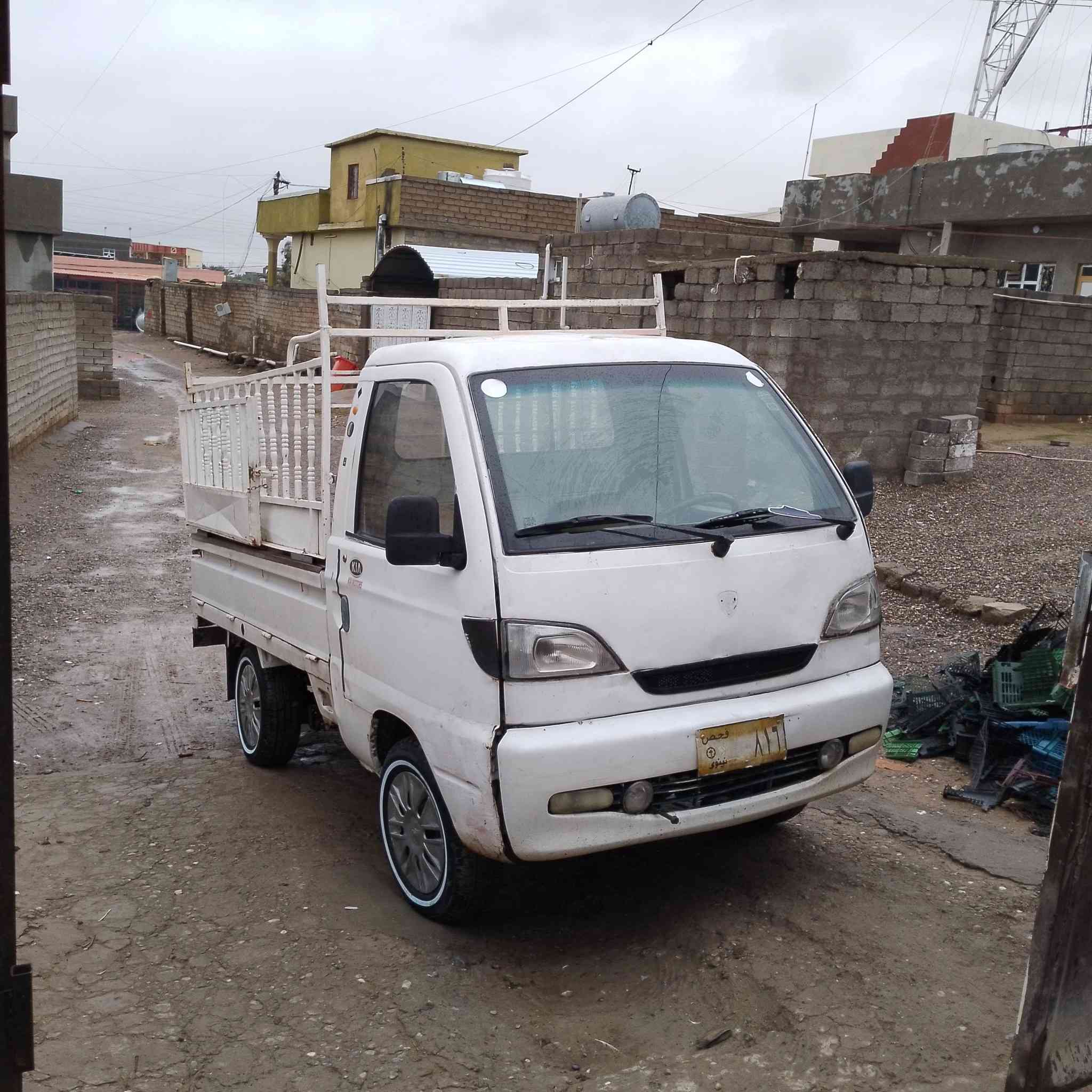 سلام عليكم عندي هيفاء البيع 2007العنوان صلاح الدين شرقاط سعر 20 محرك وكير وكسن شرط صدر مامي وخلفي شرط تواير4البارحه شديدهن رقم الهاتف ***********معا تحياتي الجميع
