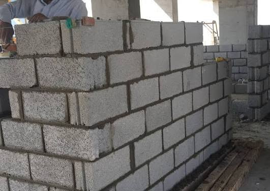 بناء البلوك شغل نضيف عنوان ميسان انتصال وات ساب هاتف *********** عمارة, ميسان
