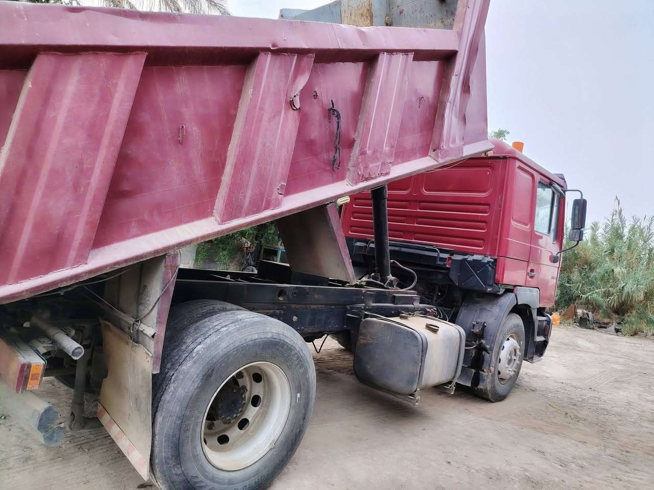 سلام عليكم مان تك البيع مديل95 السعر 95ورقه ويرهم مراوس بسكس ونطي فرق / الشراي يتصل *********** المو شراي لا يتصل
