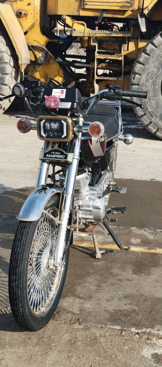 السلام عليكم ... موطور نامه برو غطاس موديل 2025 محرك شرط ما مفتوح نظافة جدام العين... السعر 625 🔒قفل ...الرقم ***********
