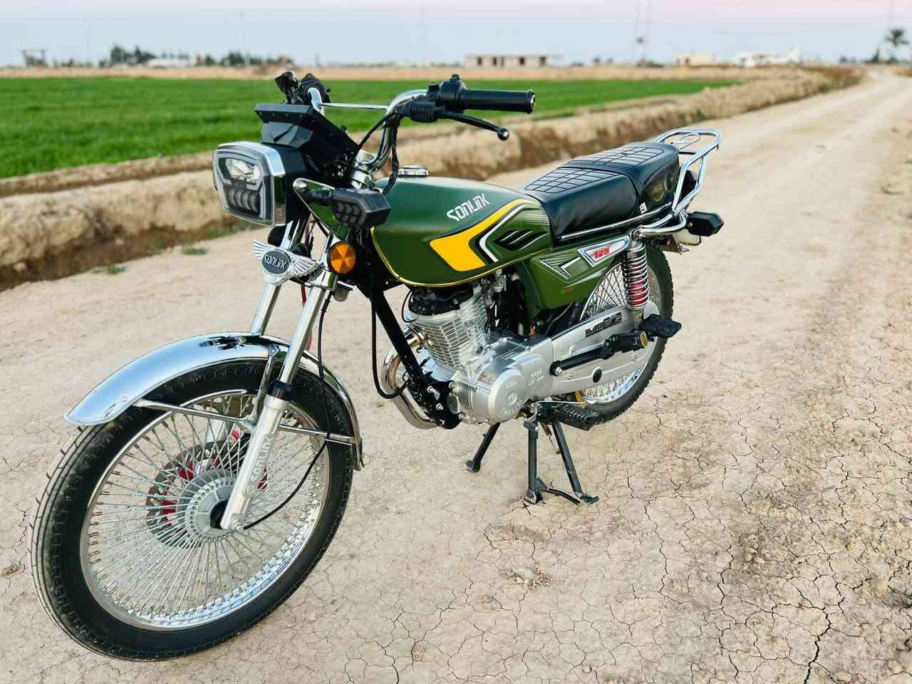 سلام عليكم للبيع دراجه موديل 25ماماشيه مكان واسط عزيزيه سعر خاص ***********
