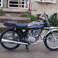 مكلف بالنشر دراجه للبيع شاصي 2014 راضي تعمير 2025 بس المكينه تعبانه ‏‪...