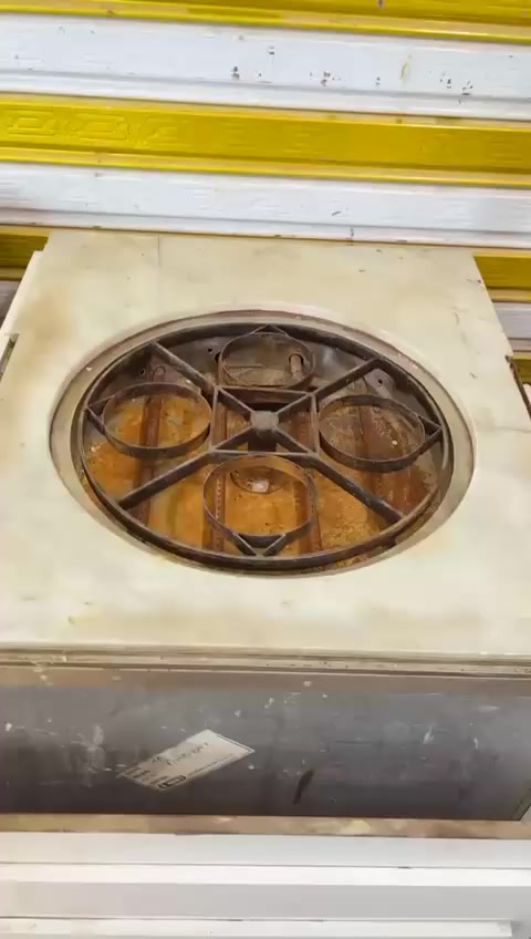 السلام عليكم ورحمة الله وبركاته
متوفر عدد ٢ يشتغل ع الغاز
ويكون دوار كهرباء
حيل نظيفات مال فنادق
السطح مرمر والشغل كله أوربي اعتقد
موجودات بالثعالبه
سعرهن ٥٠٠ وبيهن مجال


**إذا كنت صاحب هذا الإعلان وتريد حذفه لأي سبب، رجاءا أرسل رسالة إلى الدعم الفني**