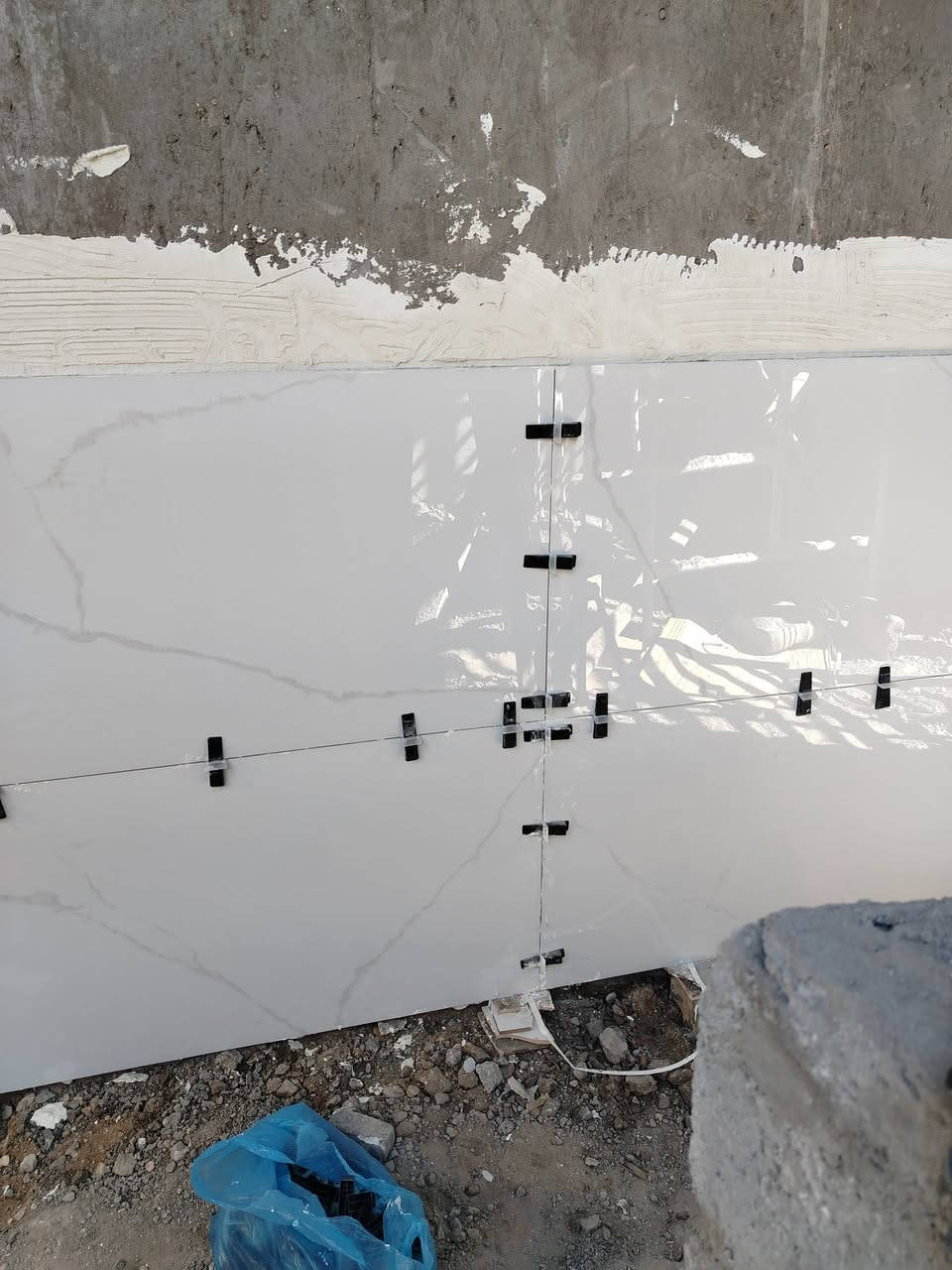 سلام عليكم خلفه البخ سيراميك بكفت نواعه درجة وله  بسعار مناسبه ***********
