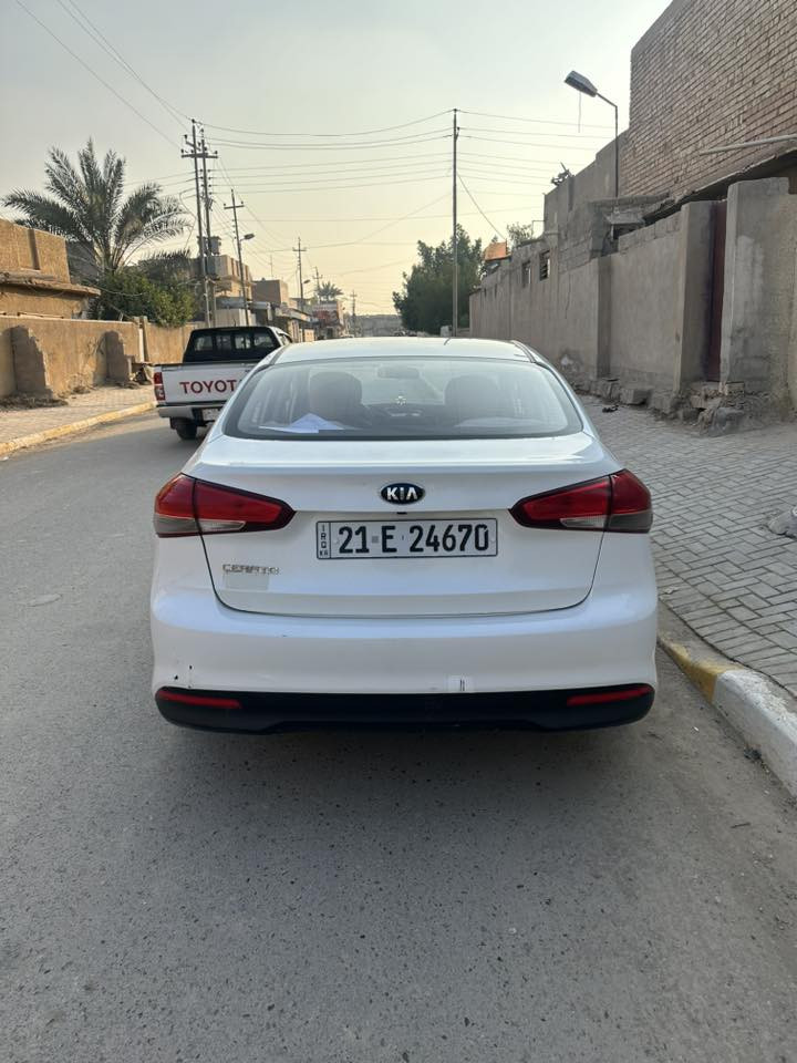 السلام عليكم 
سيراتو 2018 رقم سليمانية جديد سعرهة 144$
مكانهة واسط / الصويرة 
سونار موجود بالمنشور
***********
