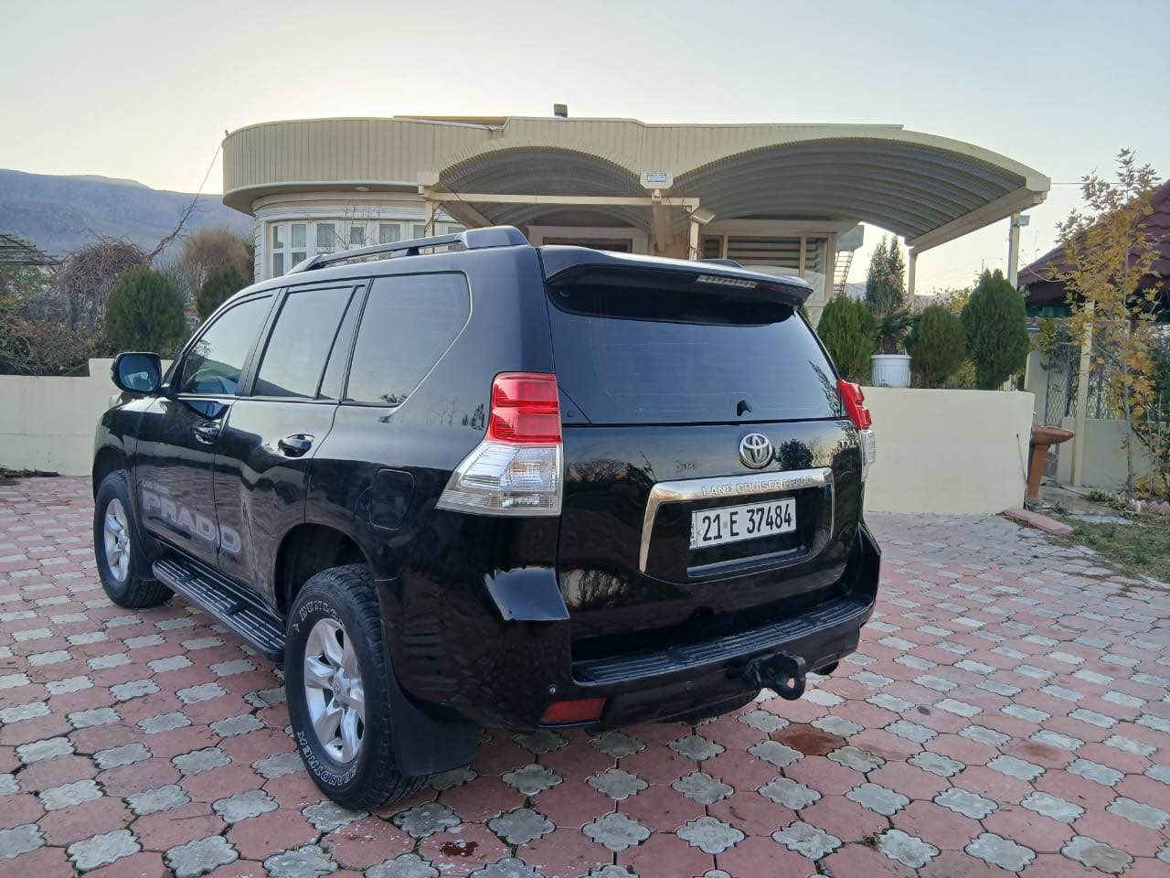 پرادۆ مۆدێل ٢٠١٠ کامل مواسەفات ٤ تایەی تازە یەک چەمەلەغی پێشەوەی بۆیاخە بێ ناوگرتن 

تەنیا تێل

***********
*********** السليمانية, العراق
