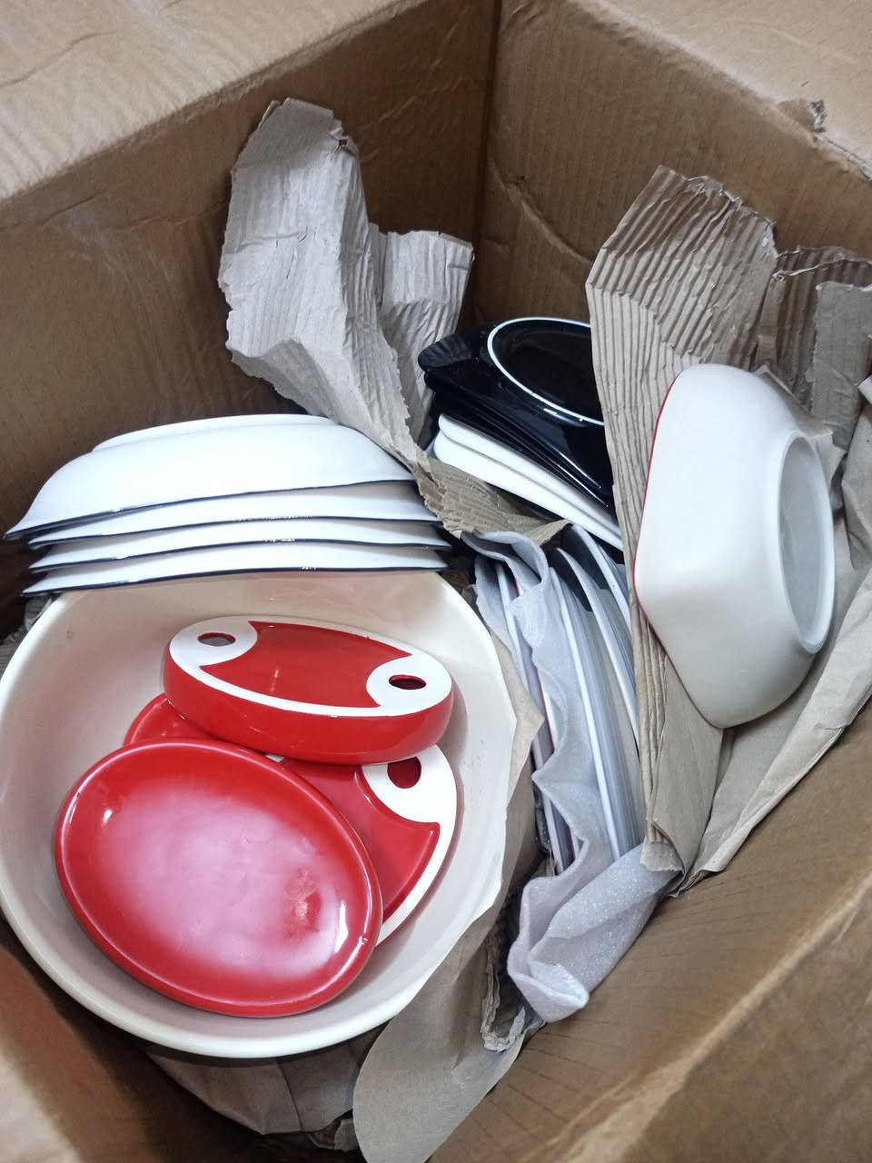 مساء الخير عندي هاي الكرتونه جديد
الي تريدها كلها سعرها ٤٩
والي تريد قطع مفرد عادي
بيها شغلات ثخينه اصليه تجنن والله بالسوك تلكون هاي الاصحن القطعه ب ٧
الي تريدها تراسلني خاص او ع واتساب
مكاني العامريه
الي تريد تجي لسوك الفلوجه تأخذها عادي


**إذا كنت صاحب هذا الإعلان وتريد حذفه لأي سبب، رجاءا أرسل رسالة إلى الدعم الفني**