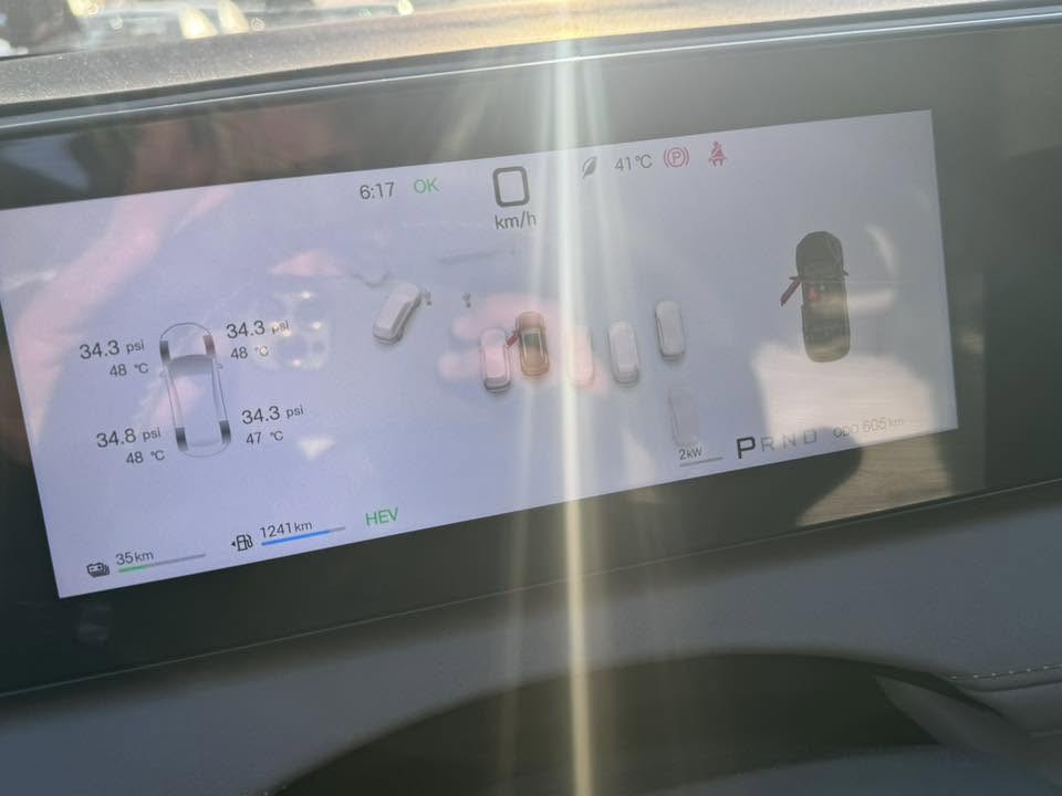 سلام عليكم BYD سلليون 6 الفول مواصفات 

القماره جام 13 كامره اوتو بارك موديل 2025 

السياره ماشيا 600 كيلو يعني زيرو 
ورقم مميز بااسمي

عنوان بغداد 

السعر 38 مليون 400 الف قفل للعلم الزيرو ماله 39 مليون بدون رقم

ملاحضه  عازل حراري للجام

***********
