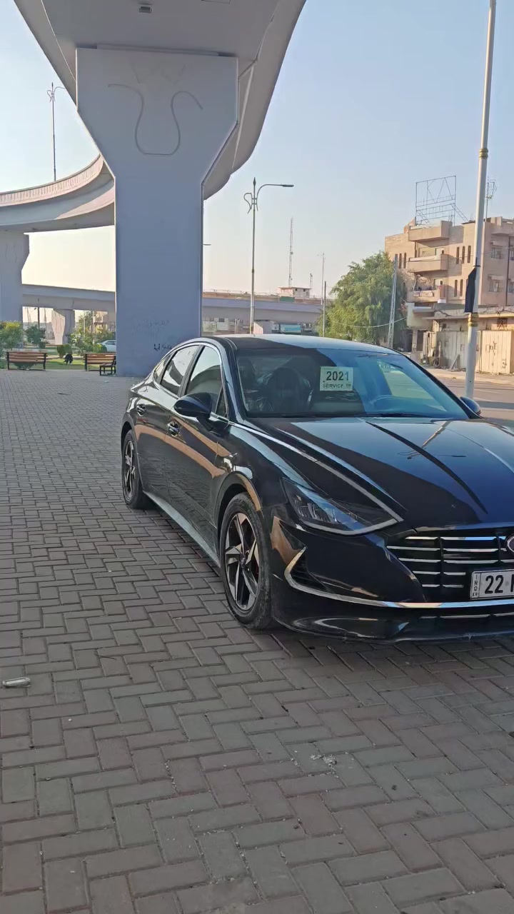 سلام عليكم ورحمة
سوناتا 2021 SE
محرك 2500 سمارت 8 نوزل
4 وضعيات قياده
2500 بدون دوانز
كير8 نمر دبل كلج
كير أزرار
شاشه اندرويد كار بلاي
كاميره خلفيه
رادار امام
سياقة ذاتية
اتو هولد
بيها مواصفات هواي
من وضع القياده تكدر تسوقها على الدوشه وتكدر تحويل على GDI
بيها جاملغ فقط امامي  بدون ارباك  شرط
السعر 165 وبيها مجال
*********** /***********
