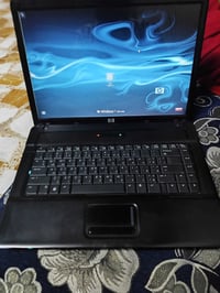 لابتوب HP • للدراسة • عيوب بسيطة