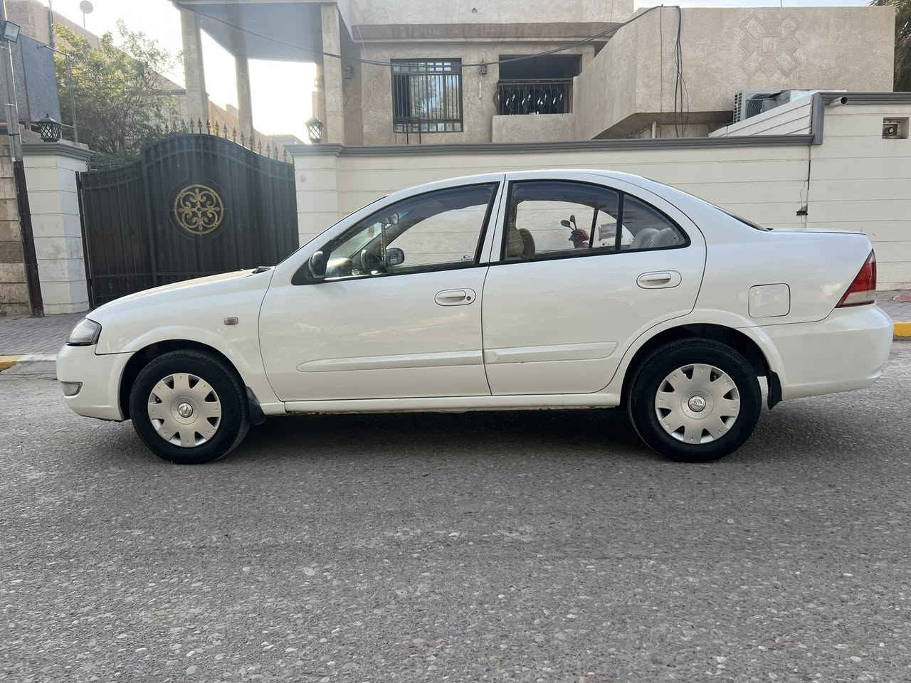 السلام عليكم 
للبيع نيسان سني  كوري موديل 2009 
بيه صبغ 3 قطع مكينه لاتنقيص ولاتبخير 
كير اوتو جام اوتو 
صدر امامي وخلفي + تخم تاير 
تبريد ثلج + تدفئه شغاله 
السياره حلوه وجاهزه من كلشي مابي اي نقص 
السونار مرفق مع المنشور 
رقم بغداد يعني شرط التحويل 
السعر 85  وبيه مجال للشراي 
الاستفسار ***********
