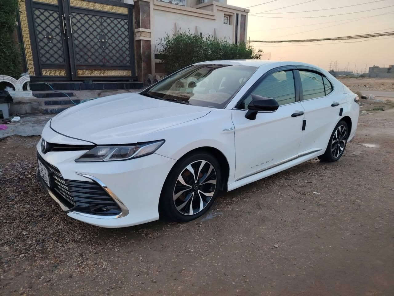 كامري تكسي دبي موديل 18 معلاية 23 رقم بغداد بأسمي ماشية 90 الف كم صبغ عام تغير لون سيارة مكانها فلوجة السعر 135$وبيها مجال للاتصال ***********
