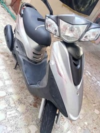 دراجة بغبغاء ياباني جديدة جديدة دراجة سرعة 140+ نوزل + خطين + سلف اصلي...