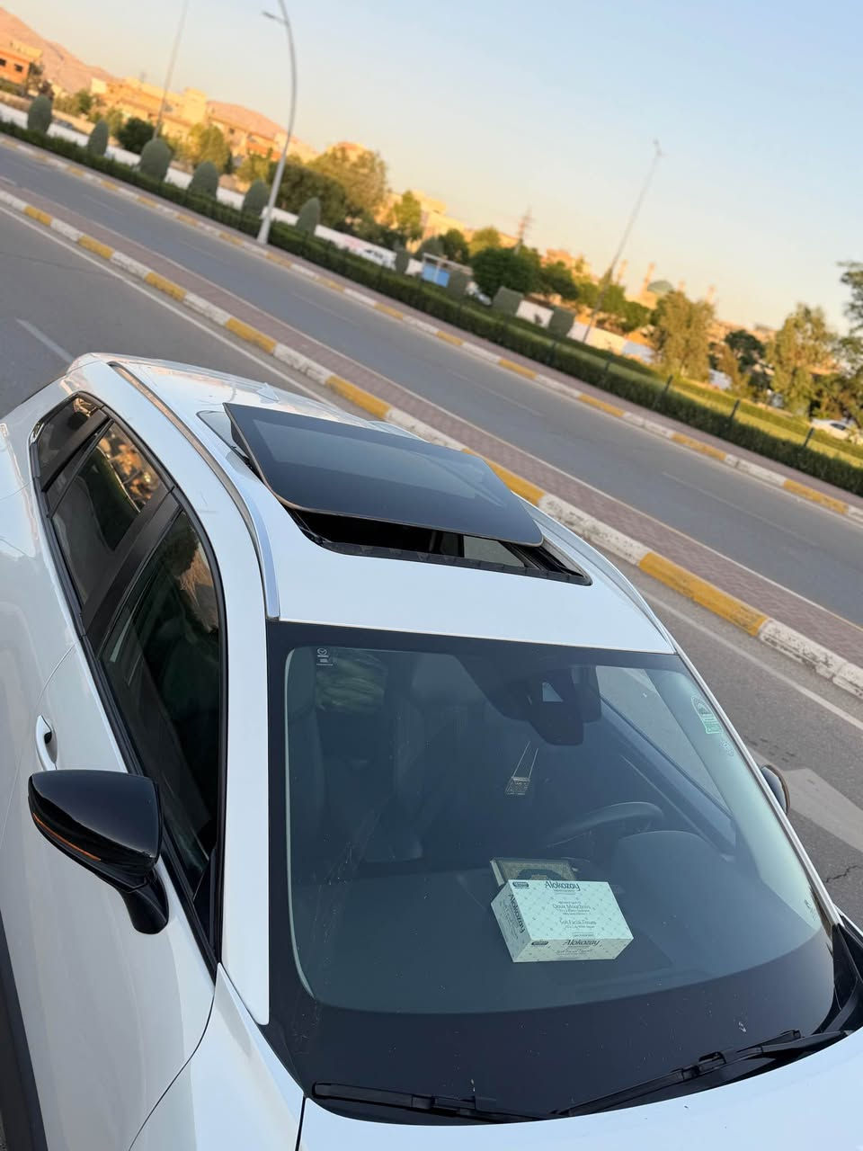 مازدا cx50 فول پانؤراماى ده بل اسكل بئ تؤربؤ 

سماعه كانى ماركه ى Boss ن 

كه نه ديه سه ياره كه و هى مه عره ز نيه و سه ياره ى مالانه

زؤر پاك و جوانه هه موو كيانى له سه ر ده قى شه ريكه يه 

بيش و دواى كه پسه ته نها درگاى سه كن و دواى سه كن 
له سه ر تيغ گؤراوه به شه ريكه ماباقى چه كوش به گيانيه وه نيه 

سه ياره كه بئ تؤربؤيه مه رغوب ترينه ده بل اكسله 

ته نها جوابى تلفون ئه يه مه وه السليمانية, العراق


**إذا كنت صاحب هذا الإعلان وتريد حذفه لأي سبب، رجاءا أرسل رسالة إلى الدعم الفني**