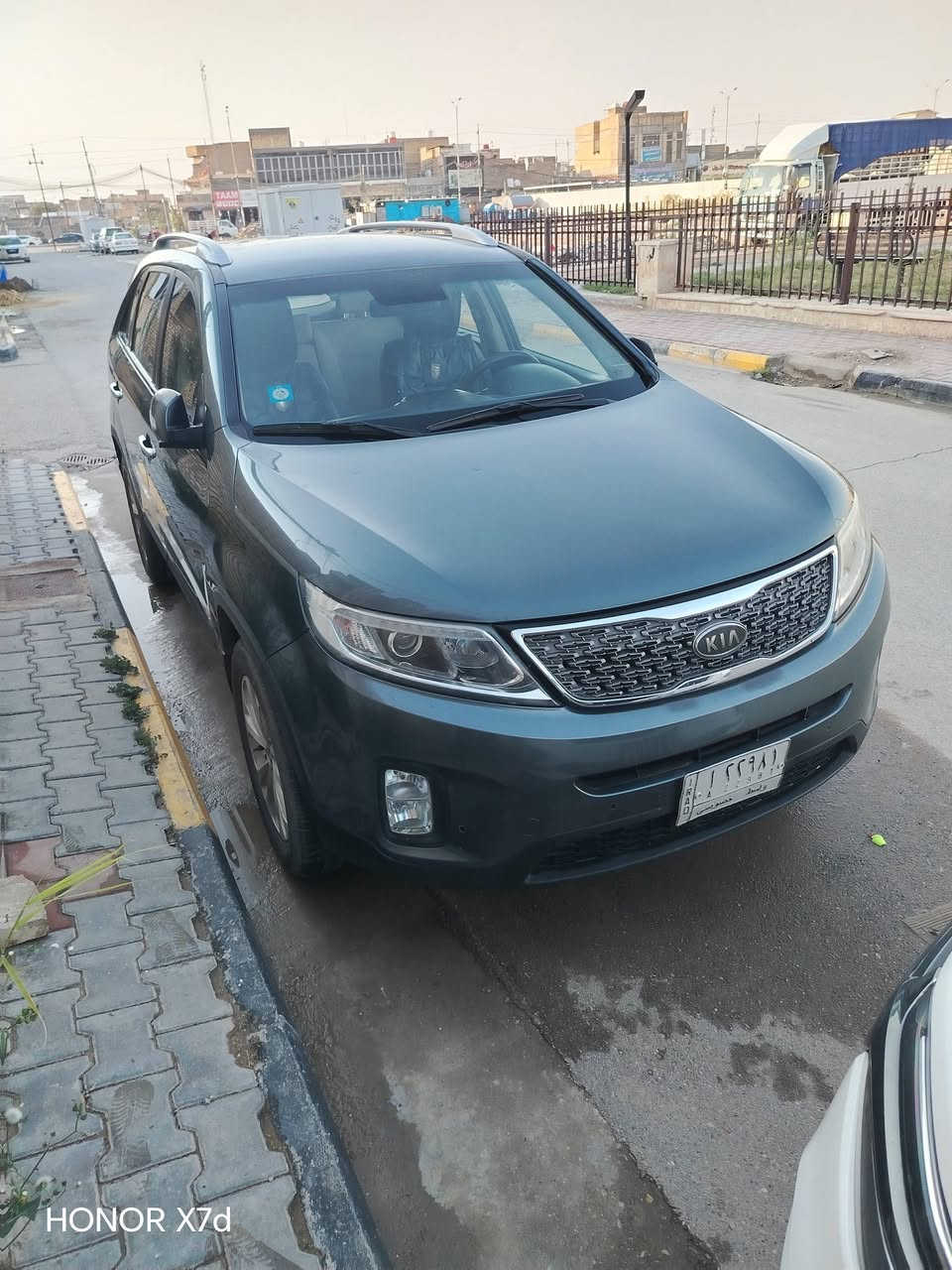 سياره سورنتو موديل ١٤ خليجي كويتي نظيفه كلش على أيدي ومكفوله ٤ سلندر بلاديه السعر ١٦٠ وبيه مجال رقمها واسط مكانها الكوت رقم الموبايل ***********
