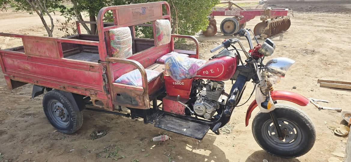 مكلف بنشر      ستوته موديل 2014 شاصيه مكفول ستوته خير من ألله البدي مكفول ستوته باب أول أوراقه كامله كل نقص مابيه السعر 1600 وبيه مجال  العنوان ميسان البتيره النواضم  رقم راعي ستوته ***********
