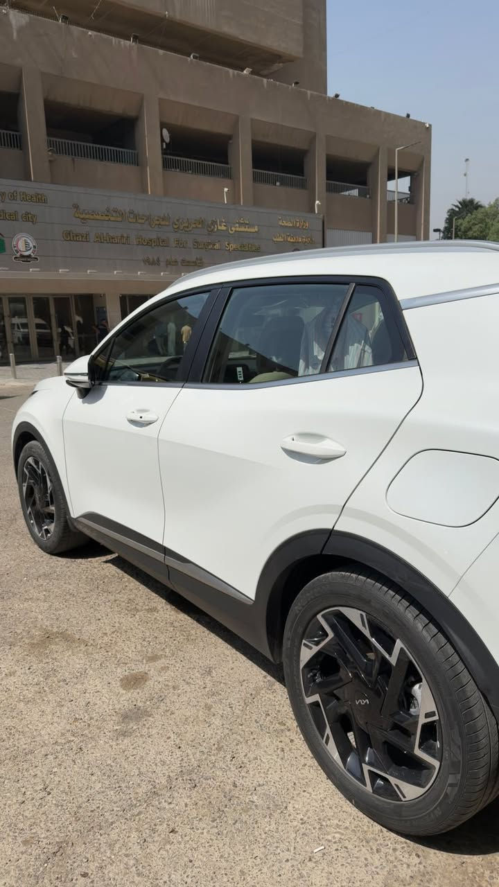 كيا سبورتج 2025.
رقم بغداد كفالة عامة ‏ ‏ما عدا رصعات قليله بل قماره بدون حالوب فقط رصعات 4 او 5 رصعات 

مواصفات 

فول مواصفات قماره حديد

دواخل بيجي

تشغيل عن بعد 

كشنين تدفئه 

سياره جديده خير من الله 

ماشيه19 الف

على وضع الشركة 

بصمتين 

السعر/ 230وبيها مجال قليل الشراي

مكان /‏بغداد حي أور او مدينة الطب/***********/‏أني ‏مكلف بالنشر الاتصال على الرقم￼￼
