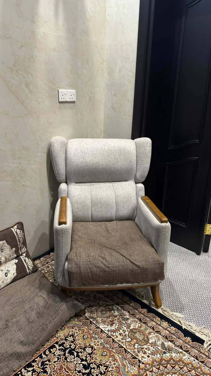 للبيع تخم تركي 10 نفرات 6 قطع نظيف كلش مابي اي ضرر
(العنوان نجف حي السواق فرع مركز تسلا الطبي )


**إذا كنت صاحب هذا الإعلان وتريد حذفه لأي سبب، رجاءا أرسل رسالة إلى الدعم الفني**