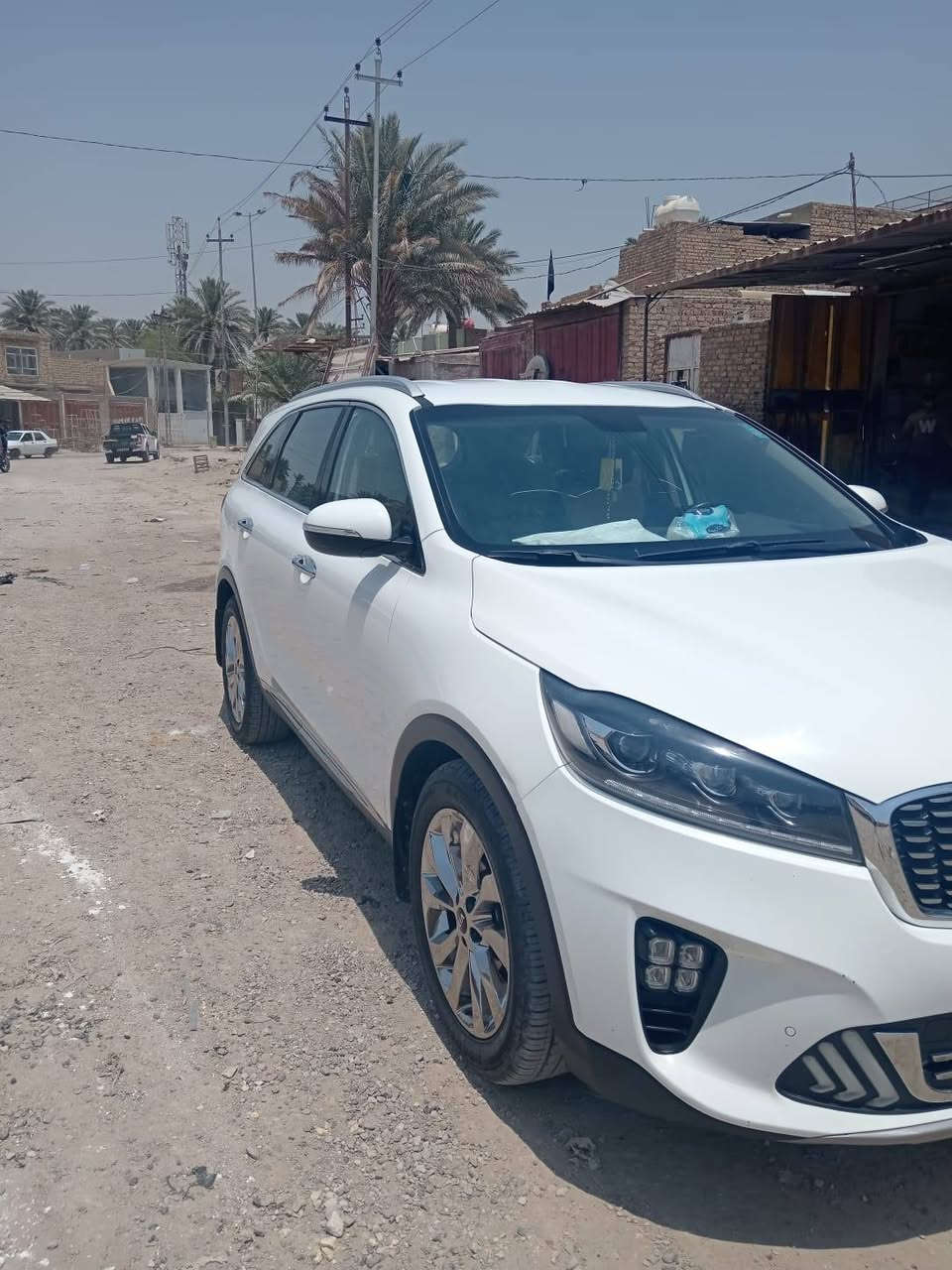 سورنتو 2020
مكفوله كفاله عامه ماشيه شي قليل جدا للبيع فقط 
للاستفسار 
***********
