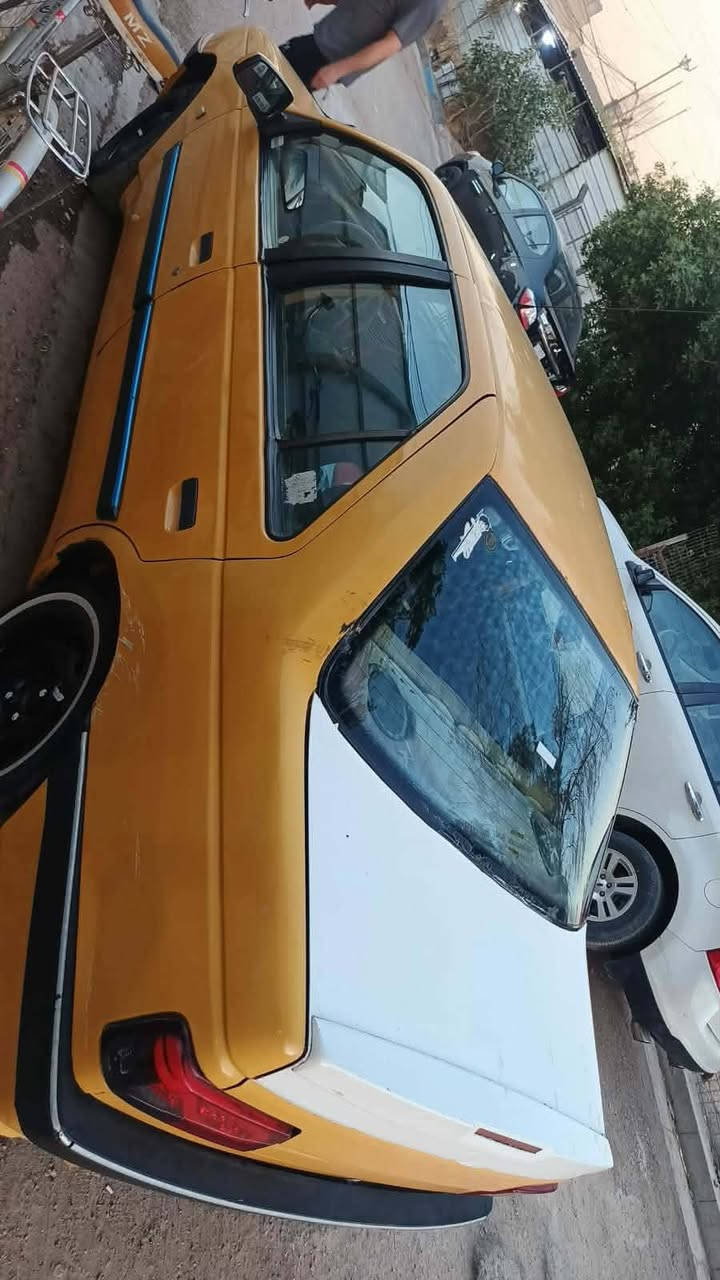 السلام عليكم 
للبيع بيجو لميس رقم بغداد الدولي باسمي تحويل مباشر مصفرة هيئة وغرامات كير محرك تبريد شغال صينية وعينة وبولبرن طخم تاير نضيف مراوح جدد السيارة ترايها حلو مصفرة هيئة وغرامات مابيها لاخياس ولا ضربة مكفولة كير محرك تبريد
 مكفولات مكاني بغداد الزعفرانية السعر 33 وبيها مجال حك الجية ***********
