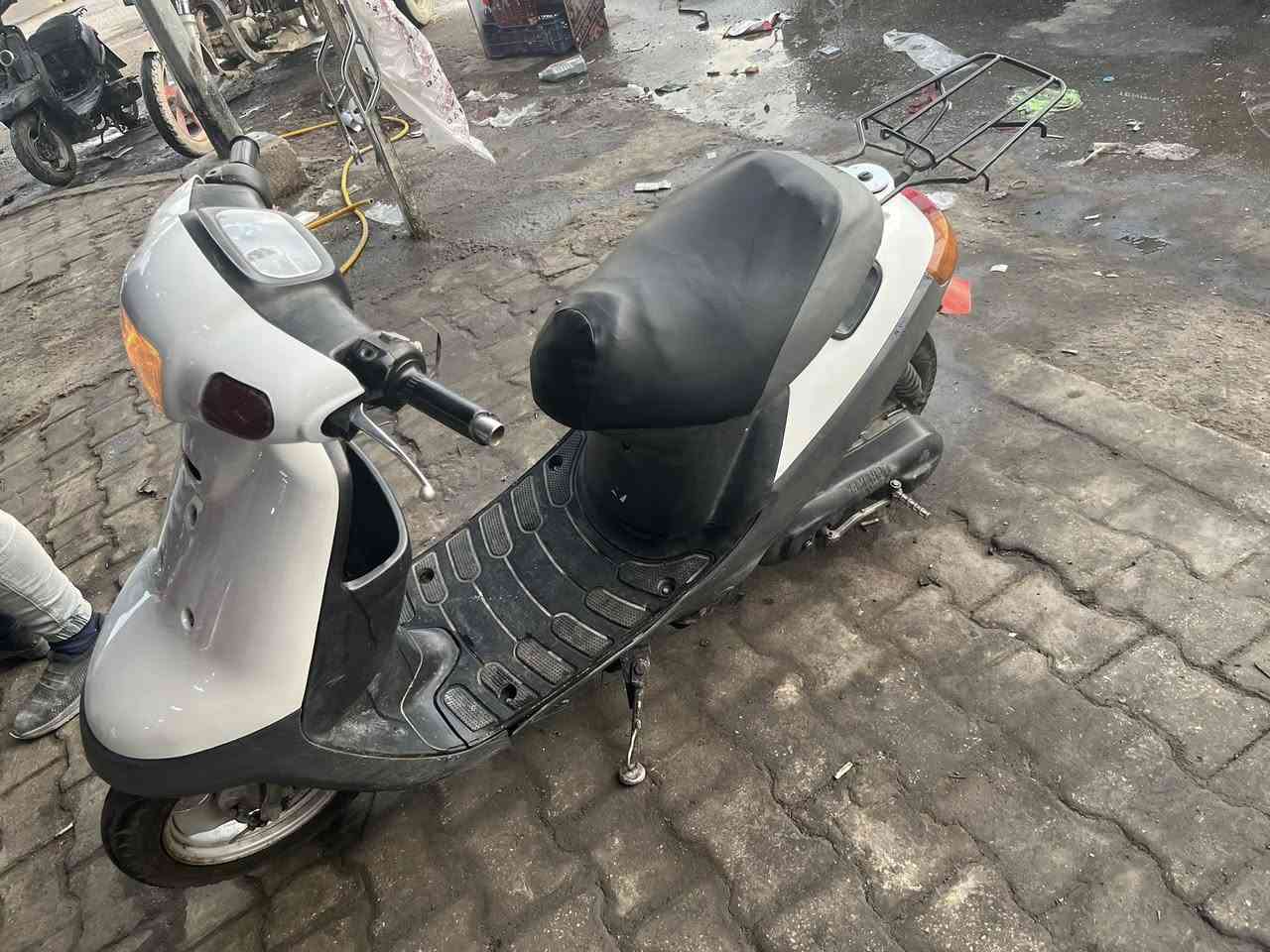 دراجه بطه لبيع السعر 300 المكان كربلاء حي الحر الثوره ***********
