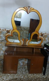 ميز للبيع السعر 35 الموقع الشعب الزراعية 07724920064