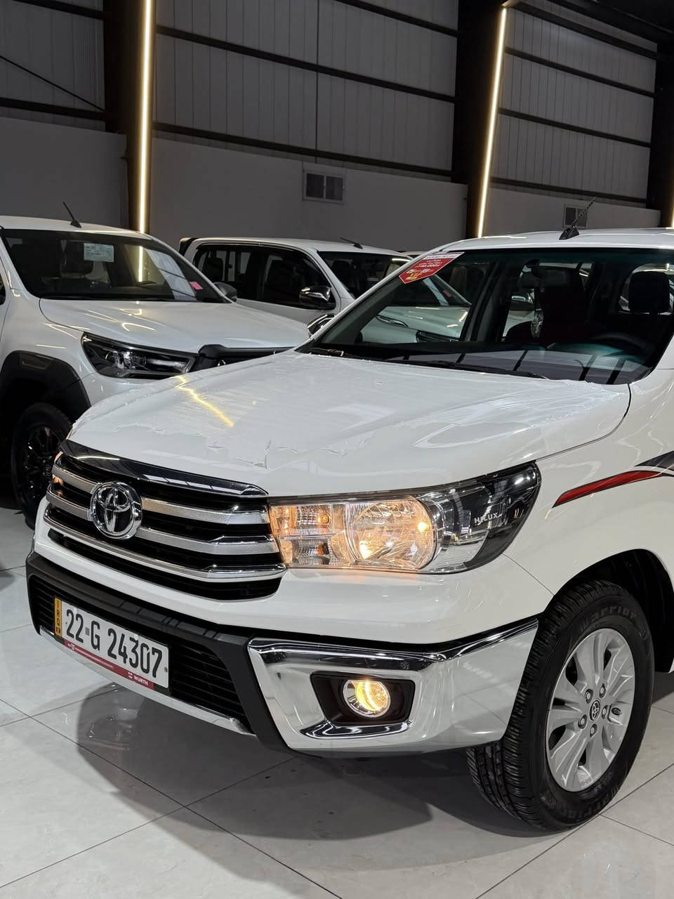 هايلوكس 2024 اوتوماتيك
فول مواصفات شركة ساز 
ماشي 55 الف حقيقي مكفول كفالة عامة
رقم أربيل بشرط تحويل و غرامة
التايرات جديد سياره جديد مابي النقص
سعرها 293 بي مجال قليل
مكان قضاء كلار شارع المعارض
***********
