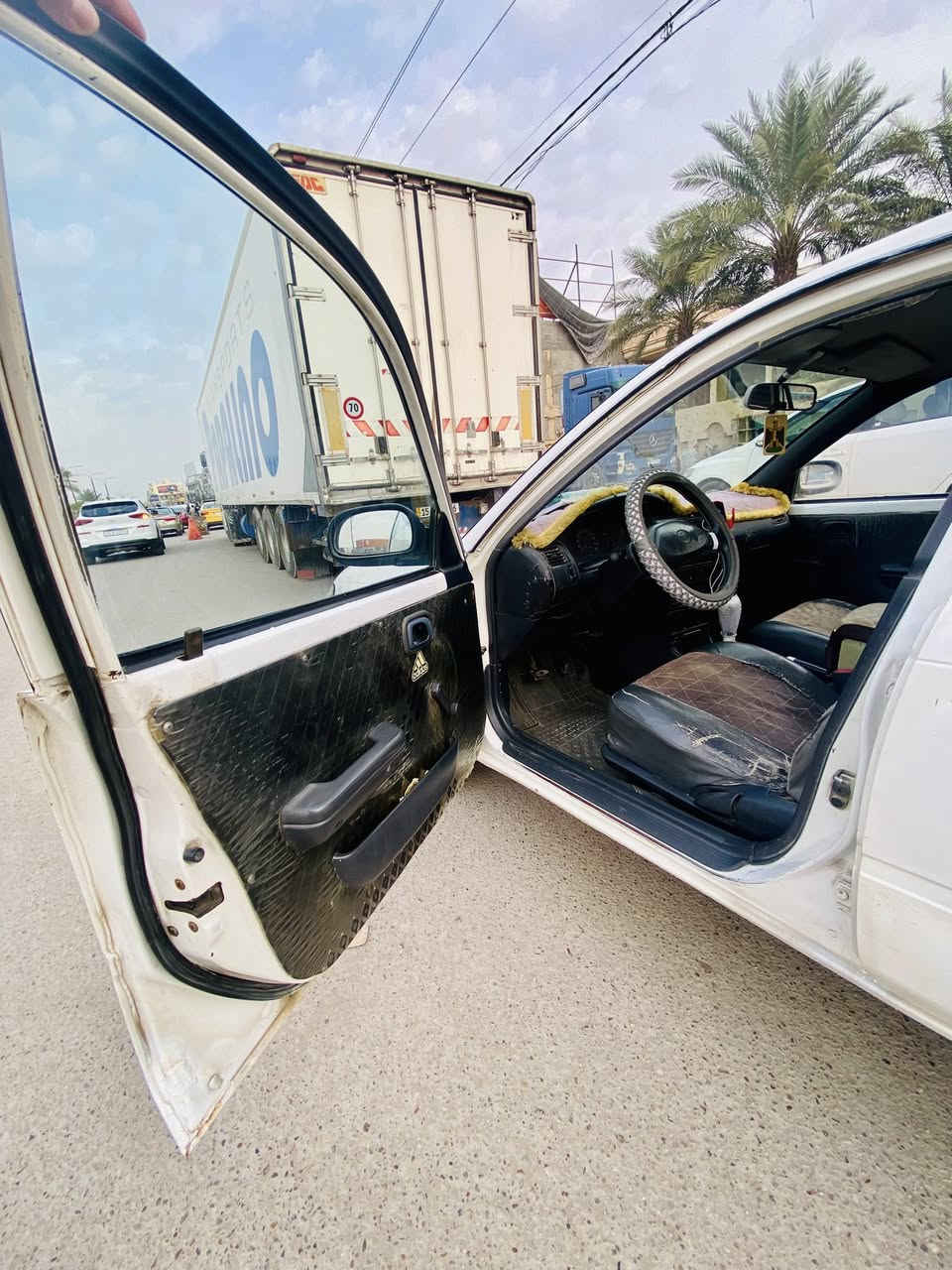 السلام عليكم 
كورلا ستيشن تويوتا  1994سنويه بسمي بسمي رقم انبار الدولي هزه جديده ل2028
 كير مكينه كارتون مال حاويه قبل كم يوم 
 شادهن باتري جديد صدر خلفي امامي جديد الارضيه مدوشمه جلد والقماره جلد مدوشمه والبطائن مدوشمه جلد
كهربائيات كلها شغله مابيها خياس تخم تاير جديد منظومه مال بانزين كل جديد سياره بلاديه مابيها صبغ (ملاحظه السياره ورك من الخلف )سعرها 46$ وبيها مجال مكاني الانبار فلوجه ‭

‭0787 914 3727‬ بي واتساب
‭0750 540 3846‬ بي واتساب
