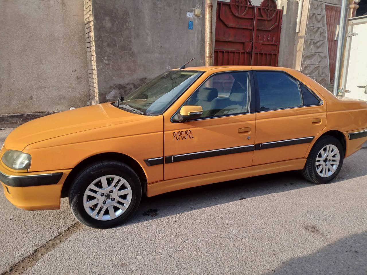 بيجو بارص 2023سياره بسمي سنويه جديده هزه جديده العنوان بصره امن الداخلي سعره 73وبيه مجال رقم الهاتف ***********
