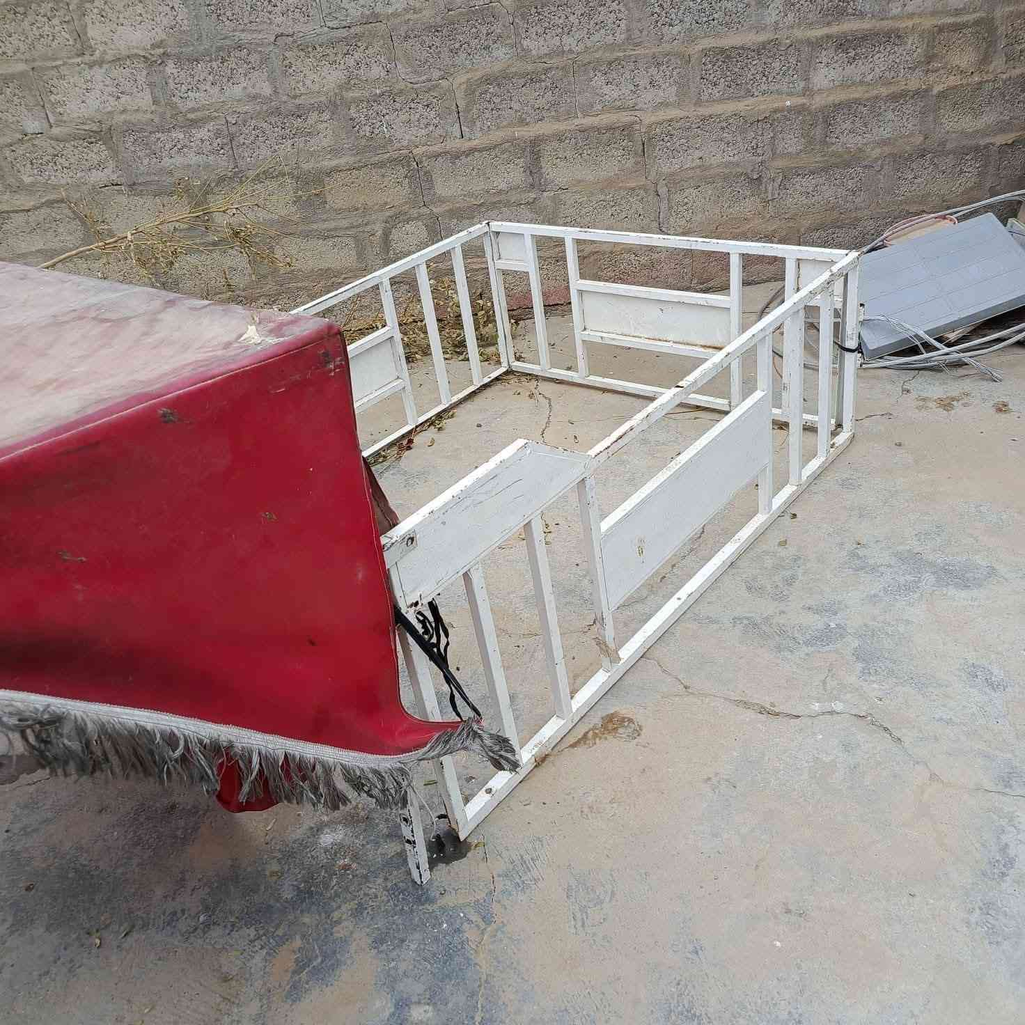 للبيع،،محجرات عدد 2 مال ستوته نظيفات حيل مكاني طوزخورماتو الشراي يتصل  ***********
