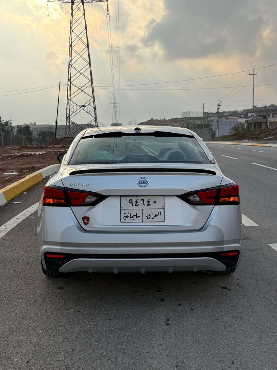 ئاڵتیما ٢٠٢٠ سلڤەر ٢ پارچە بۆیاغ چامرخی سەکن pdr سەنەوی ٢ مانگی ماوە هەزەی تازەیە هیلالی چامرغی پشتەوەی یەک بست بۆیاغە ٤ ویل و تایەی نوێ گێڕ و مەکینەی بەشەرت 
وەتسئاپ و ڤایبەر 
*********** كويسينجاك, أربيل
