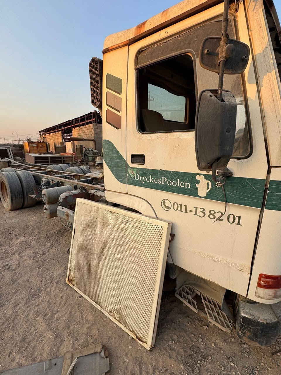 يالله تحيه طيبه
السلام عليكم اهلنه وناسنه الطيبين

اليوم نزلنه سياره فالفو محرك كير اكسل كله مضبوط

مجموعة سكانيا سحال
مكان السيارة البصرة 

بالسنويه تنكر ماء حموله ٢٠ طن تنكي حديد بلادي مغلون رقم بصرة 

باقي التفاصيل يم صاحب الحلال انه بس انشر

***********
