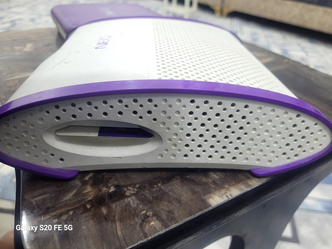 السلام عليكم جهاز بي ان سبورت شغال وعل فحص  بس ما مشغل بيه قنوات لان ماعرفله  سعره 10 الاف منو يفيده مكاني كربلاء بسعر بلاش
