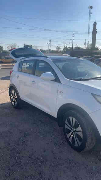 من رخصة الادمن المحترم 
كيا سبورتج2014خليجي لون ابيض مكينة گير تبريد صدر تخم
 
تاير جاهزة جدا  رقم اربيل بااسمي تحويل ثاني يوم السياره بيه

 جاملغ الامامي وباب بصف السايق مصبوغات اني اشتريته هيج  

سيارة نظيفة مال بيت ماشية 90 الف قابل للزيادةحقيقي 

المواصفات 

محرك 2000 خير من الله 

تبريد ثلج  +تدفئة 

شاشة + كامرة دوارة 

ويل كب 5 

بانوراما طكتين 

العنوان بغداد 

الاتصال على الرقم ***********

السعر ب155 وبيها مجال اتصل وتدلل تحياتي
