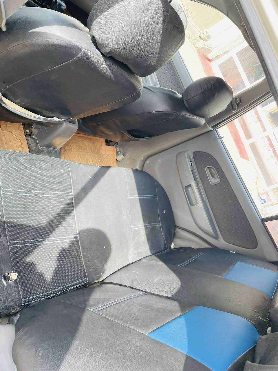 السلام عليكم 
كية ريو كوري 
محرك 1600 دوش المرغوب 
تبريد تخم تاير 
السيارة وارد خليجي 
السعر المطلوب 40وبيها مجال  
راعيها بل سماوة 
ومكان السيارة بلحله 
وتساب ***********
