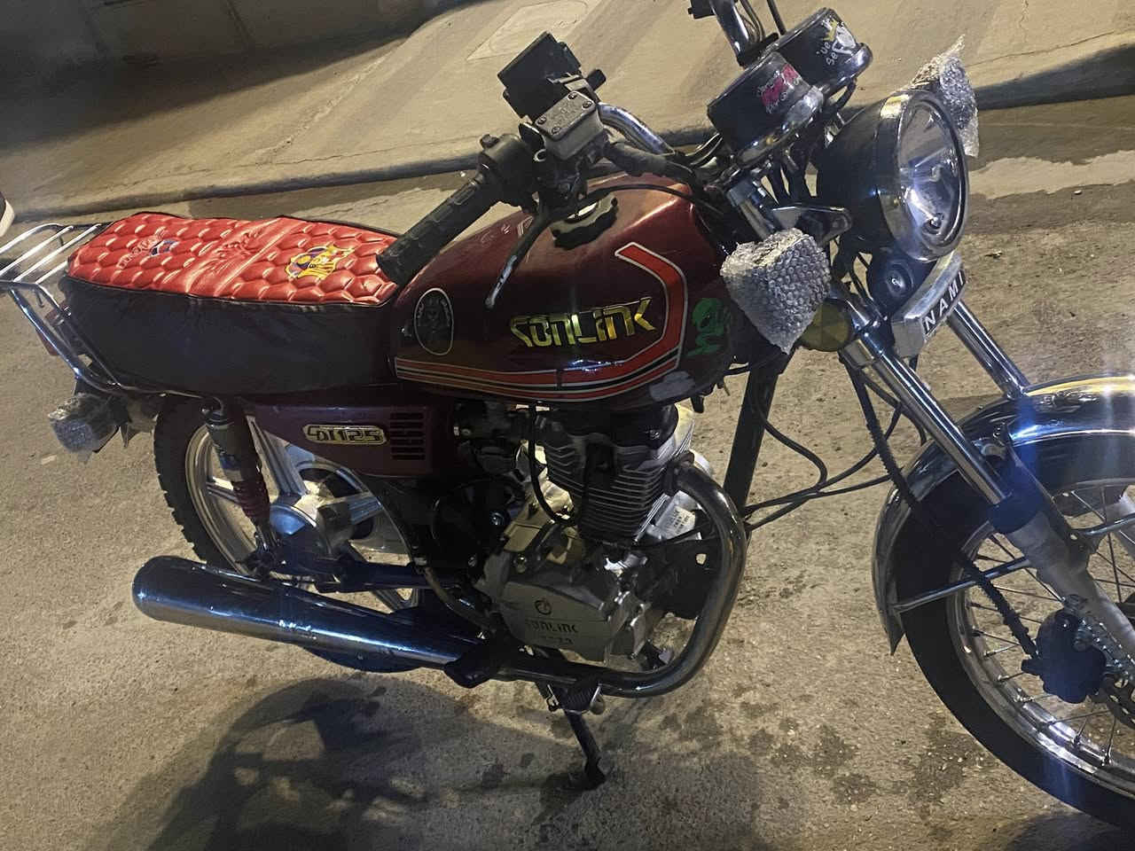 سلام عليكم دراجه نوع سونك موديل ٢٣ اوراق كامله مكينه مكفوله غطاس تيرات جداد جوبلس كهربائيات كلها شغاله السعر ب٥٢٥ وبيها مجال بسيط حك الجيه مكاني بغداد الدوره وهذا رقمي ***********
