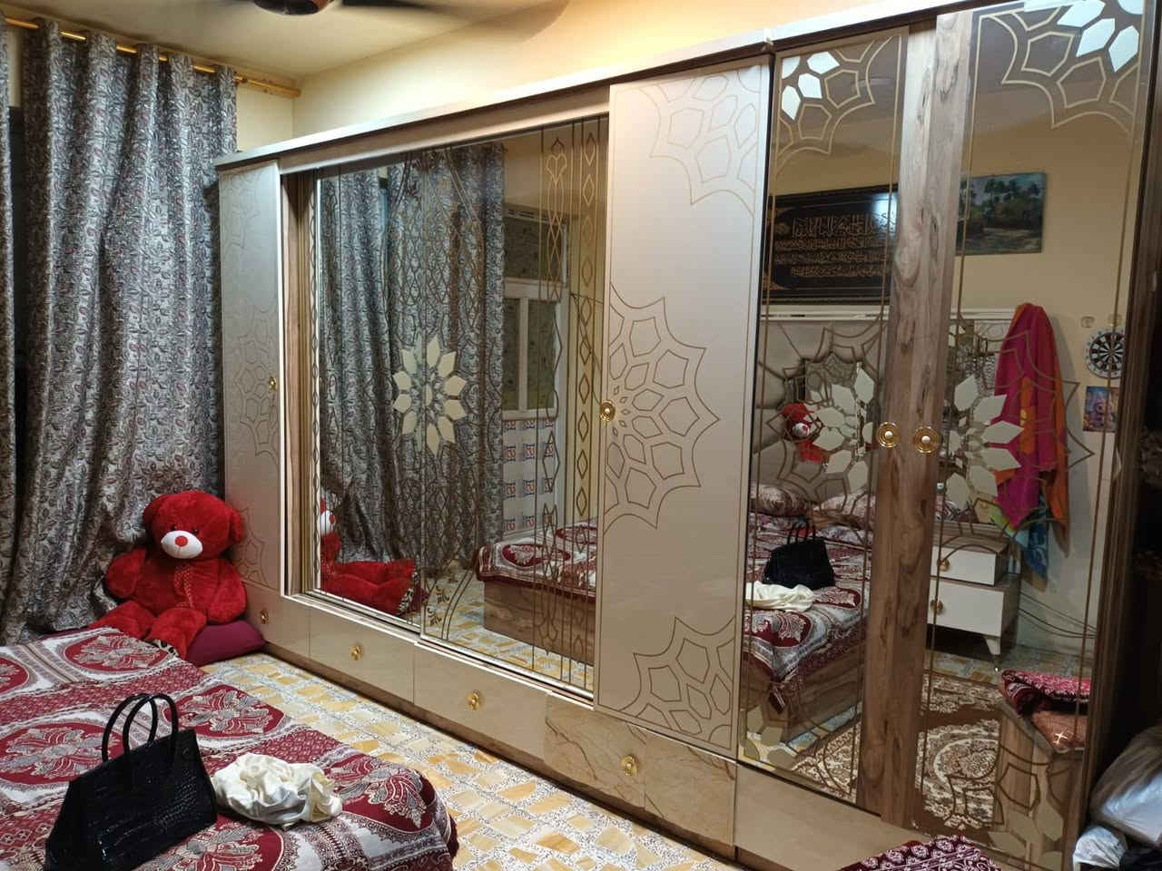 غرفة تركية 11 قطعة موديل حديث ✨
تصميم عصري يجمع بين الفخامة والراحة، خامات ممتازة وتفاصيل مرتبة تضيف لمسة راقية لكل بيت 🛋️
بسعر مليون وربع فقط مع جودة وأناقة تستاهل ✨
تواصل خاص


**إذا كنت صاحب هذا الإعلان وتريد حذفه لأي سبب، رجاءا أرسل رسالة إلى الدعم الفني**