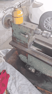 تورنه ثلث ارباع برغالي سعرهه مليونين مكانهه كركوك حي صناعه ماناقصهه شي 
***********
