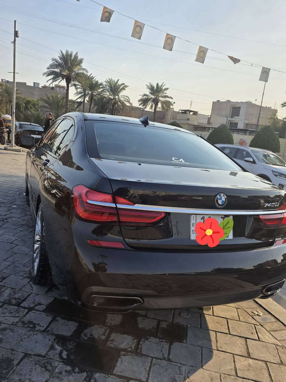 سلام عليكم 740li موديل 2016 mبكج خليجي جاملغ خلفي صبغ وقبق جنطه كلير ماشيه 104كم فول للخير حته اسبير يجي بيه السياره للبيع او مراوس وي f10 موديل 11او12او 13 ماشي قليل ونضيف  استفسار أكثر عل الرقم *********** بي واتساب
