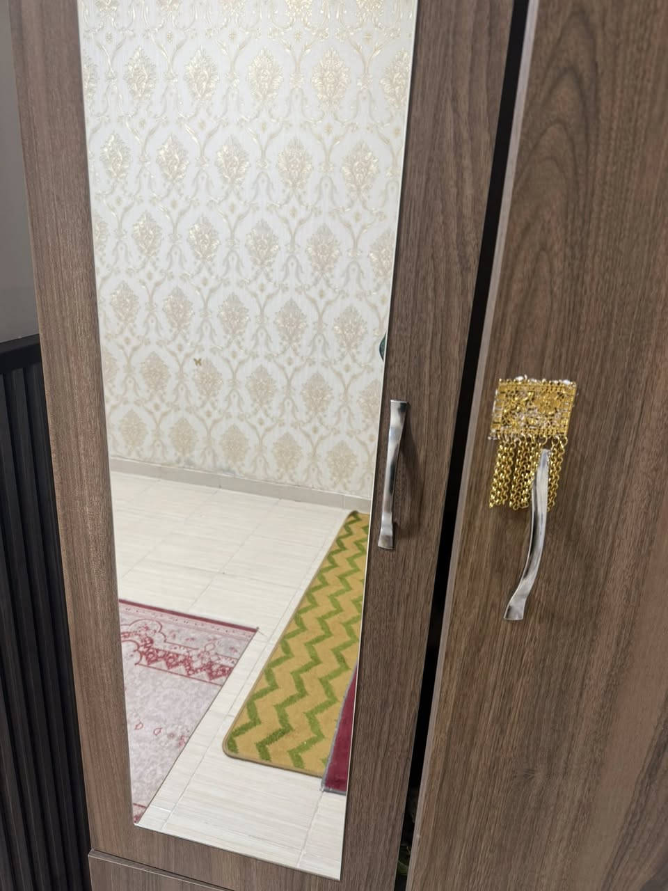 للبيع كنتور بابين.  خشب تركي وكوميدي صاج


**إذا كنت صاحب هذا الإعلان وتريد حذفه لأي سبب، رجاءا أرسل رسالة إلى الدعم الفني**