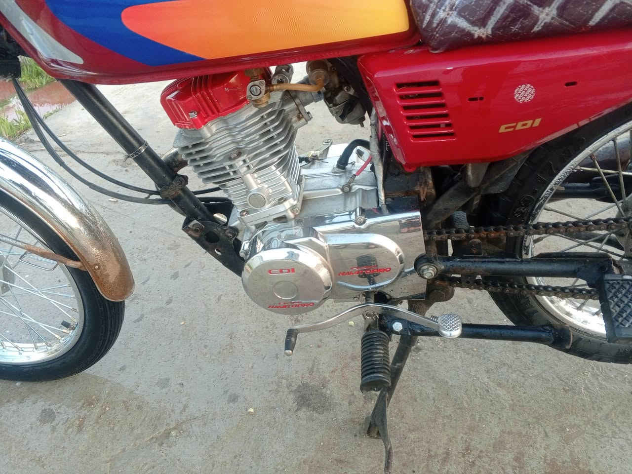 السلام عليكم دراجه للبيع موديل 13 اوراق وصولي 6050


**إذا كنت صاحب هذا الإعلان وتريد حذفه لأي سبب، رجاءا أرسل رسالة إلى الدعم الفني**