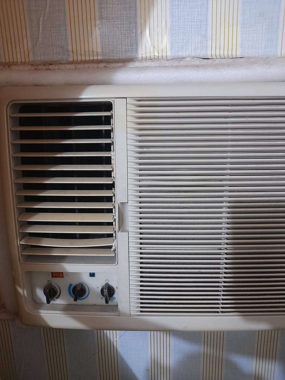 للبيع ***********
