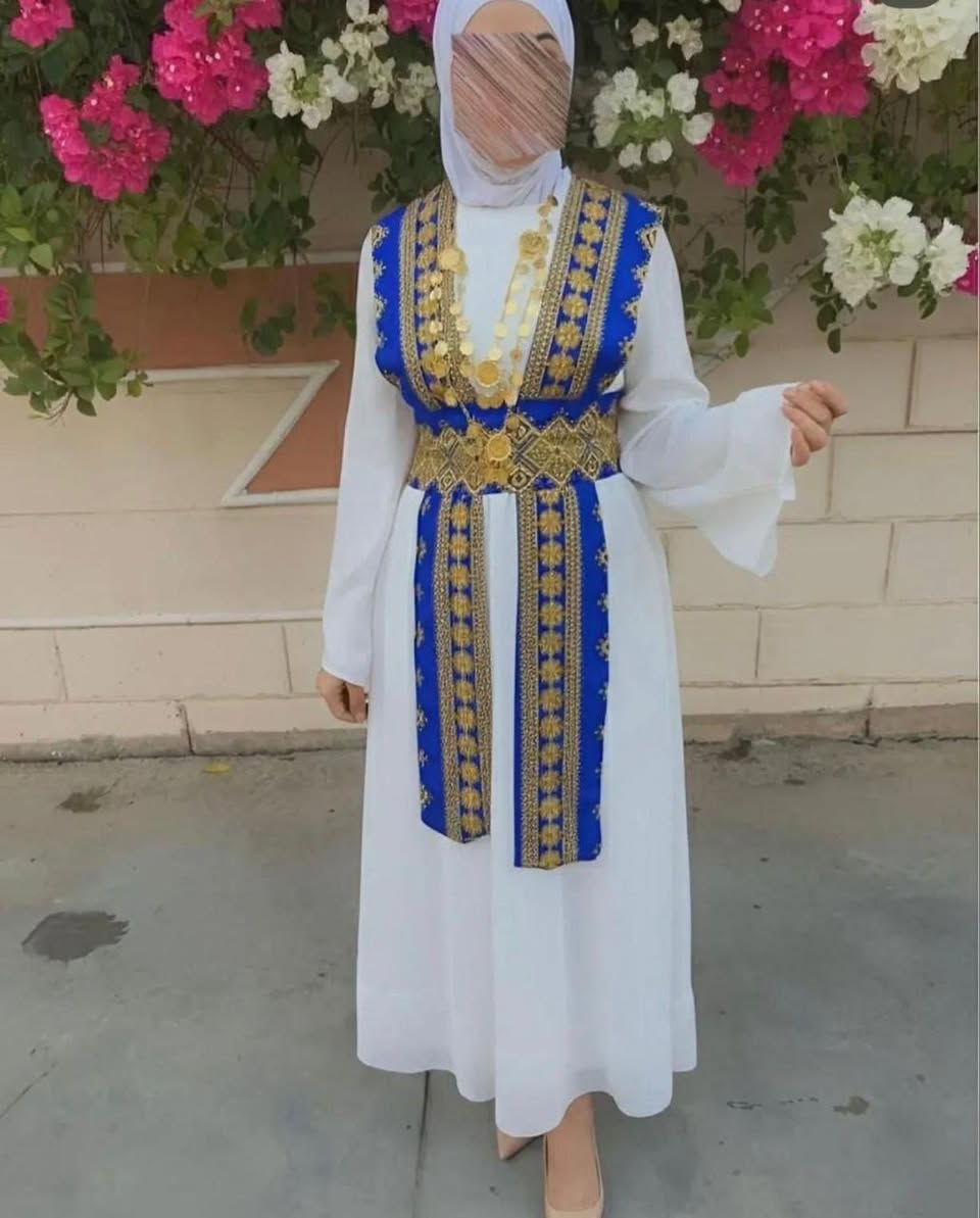 فستان العيد
خامة ستن & شيفون 
38-40-42-44-46-48


**إذا كنت صاحب هذا الإعلان وتريد حذفه لأي سبب، رجاءا أرسل رسالة إلى الدعم الفني**