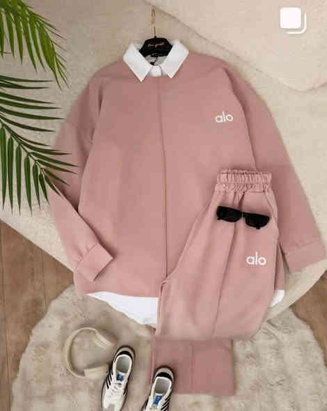 ⁨ سوت سعر 25 الف 
خامه اسفنجيه فول كوالتي 
قياس 38.40.42.44.46
للحجز السريع رقم وعنوان وقياس 
هاتف ***********⁩
