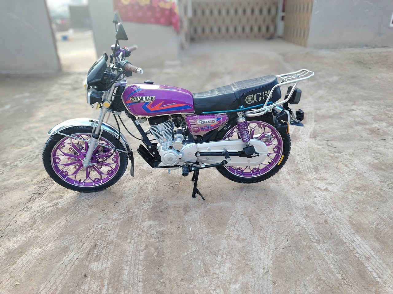 لبيع دراجه سيفان 2025 محرك 150
أوراق سكنر السعر (775)وبيه مجال المكان الحمزه الغربي منطقه الغزالي الشراي الاتصال على الرقم ***********
