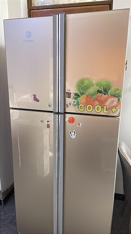 للبيع ثلاجه اربع ابواب محوره اوتماتيك جانت بخاخ حاليا متشتغل*********** للستفسار اتصل ع الرقم  والسعر حلل واخذ بلي يرضي بي الله
