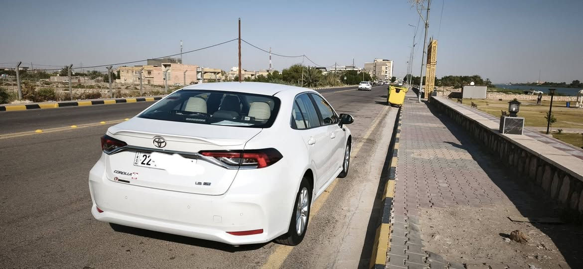 السلام عليكم ورحمة الله وبركاته 
تويوتا كورلا  2024 رقم اربيل 
ماشية 60 الف كيلو والصيانة كله داخل الوكالة
بصمة
فتحة
قطعتين تبريد
شاشة كار بلي
عدادات الكترونية
وغراضهة كلهة كاملة 
السيارة حلوة وبيها ملاحظات موجودة 
السعر : 178 وبيهة مجال للطيبين شي بسط 
المكان : واسط - الكوت  
*********** ابو كرم

