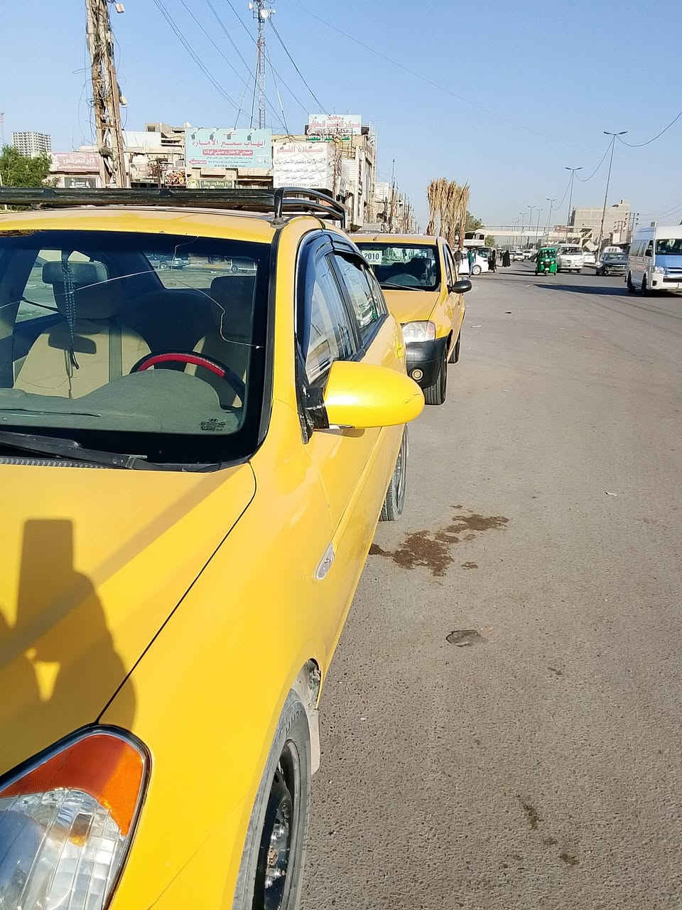 السلام عليكم اكسنت خليجي 11 فول اوتماتيك محرك 1600محرك صدر تخم تاير السياره مابيها  لاتبديل بس طخات هلال السيارة جاهزه خير من الله رقم ديالى مشروع وطني السعر 85رقم ***********العنوان بغداد الزعفرانيه
